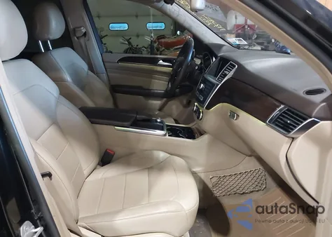 2015 Mercedes-Benz Ml 350 4Matic z USA, uszkodzony, nr VIN 4JGDA5HBXFA544571